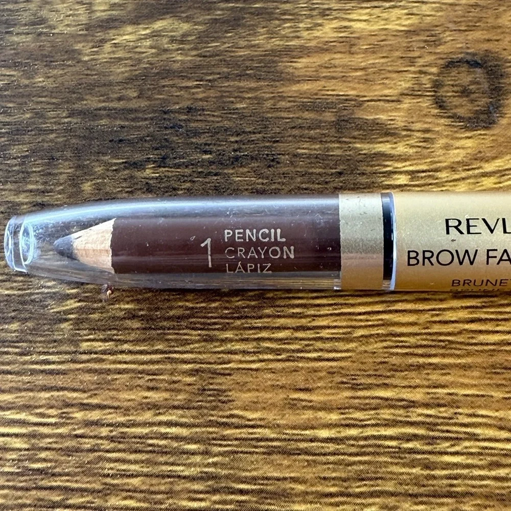 Revlon Brow Fantasy Pencil - Brunette Brown